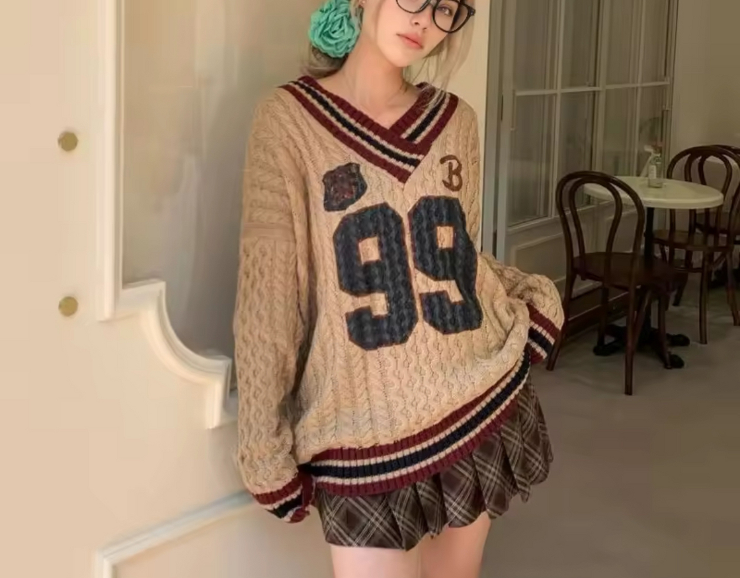 Bades Vintage Style Accident Sweater